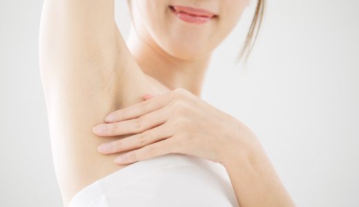 脇のブツブツの治し方とは？白い・赤い・黒いブツブツの正体も解説