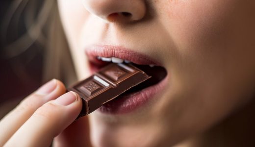 チョコを食べるとニキビがすぐできるのはなぜ？食べ過ぎた時の対処法を知ろう！