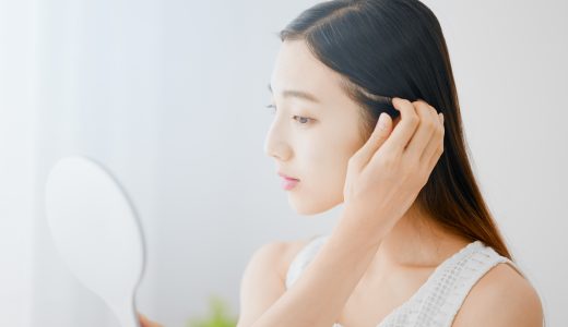 シナールで白髪は増える？効果や副作用から市販薬・処方薬までご紹介